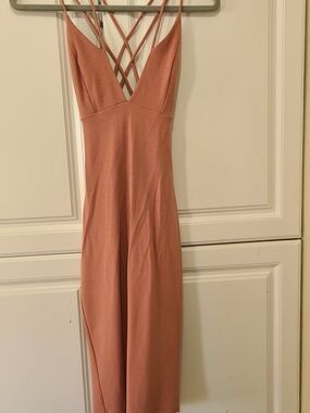 Dusty Rose Strappy V-Neck Midi Dress